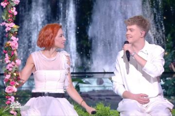 Replay &quot;Star Academy&quot; : Charles et Natasha St-Pier chantent &quot;Tu trouveras&quot; (vidéo)