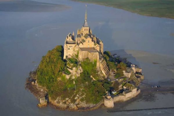 &quot;Des racines et des ailes&quot; : 1 000 ans d’excellence en Normandie sur France 3 mercredi 14 mai 2025 (vidéo)