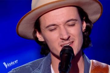 &quot;The Voice&quot; : Clément Serra chante &quot;YMCA&quot; de Village People - Vidéo