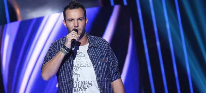 “The Voice” : regardez Julien Mior Lambert qui interprète &quot;Broken Vow&quot; de Lara Fabian