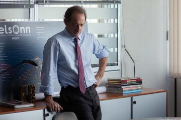 Inédit : "Un autre monde" avec Vincent Lindon, Sandrine Kiberlain &amp; Marie Drucker sur France 2 mardi 2 avril 2024 - Vidéo