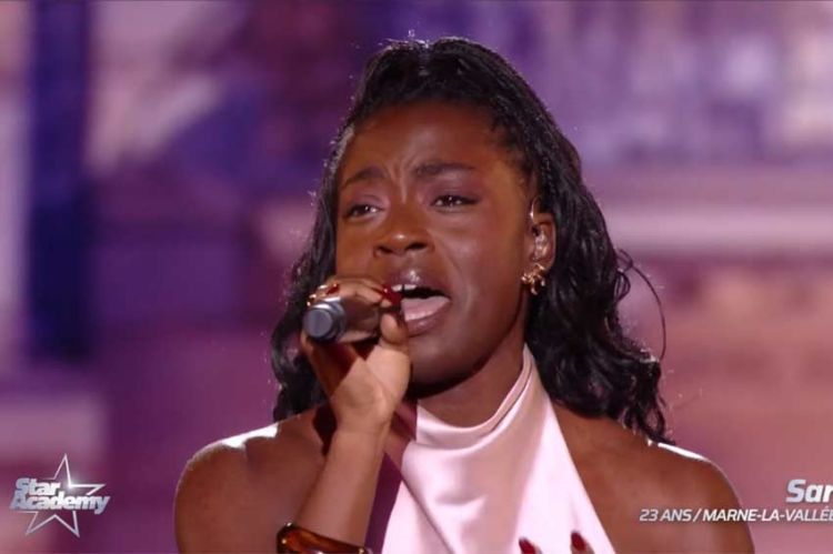 Replay "Star Academy" : Sarah chante « Someone like you » d’Adele (vidéo)