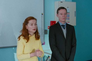 "Madame Hyde" avec Isabelle Huppert à revoir sur France 4 samedi 4 octobre 2025 (vidéo)