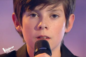 Replay "The Voice Kids" : Tim chante "Popcorn salé" de Santa (vidéo)