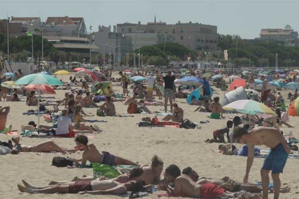 "Grands Reportages" : Côte Atlantique, la ruée vers l'ouest, dimanche 15 septembre 2024 sur TF1