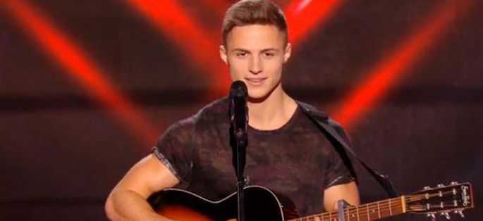 Replay “The Voice” : Sacha chante « Little Things » de One Direction (vidéo)