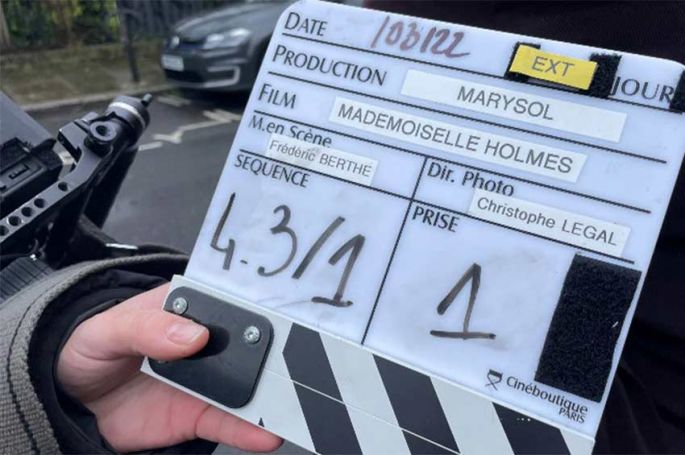 &quot;Mademoiselle Holmes&quot; en tournage pour TF1 avec Lola Dewaere et Tom Villa