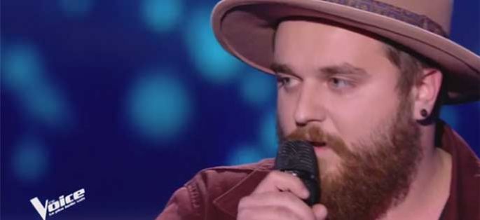 Replay “The Voice” : Aurélien chante « Natural Blues » de Moby (vidéo)