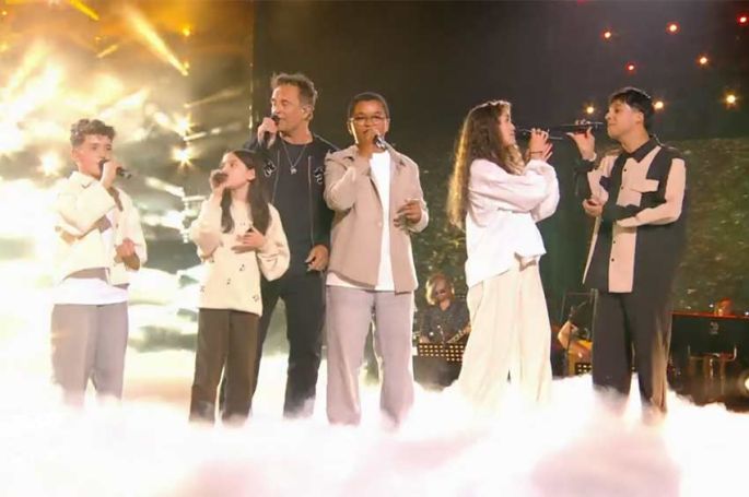 Replay "The Voice Kids" : Alec, Maé, Azure, Chamis et Lola chantent « Tu ne m’as pas laissé le temps » (vidéo)