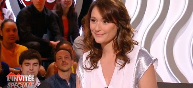 Vidéo Regardez Daniela Lumbroso dans “Le Petit Journal” qui réagit à l'arrêt de “Chabada”