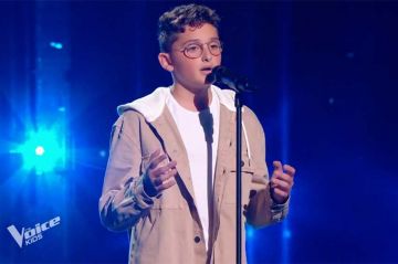 &quot;The Voice Kids&quot; : Lenny bouleverse les coachs avec sa reprise de &quot;Voilà&quot; de Barbara Pravi (vidéo)