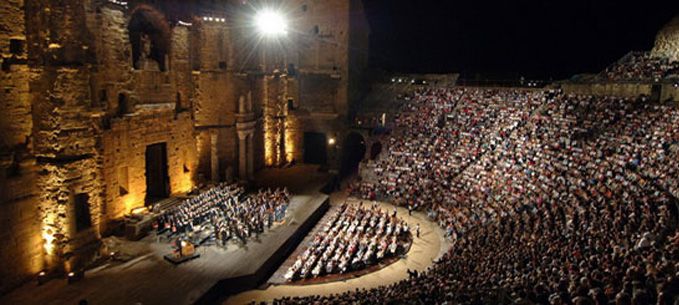 “Le bal masqué” de Verdi aux Chorégies d'Orange mardi 6 août à 21:45 sur France 2