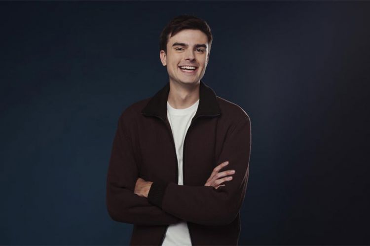 &quot;HugoDécrypte : L&#039;interview face cachée&quot; de Squeezie sur France 2 samedi 23 décembre 2023