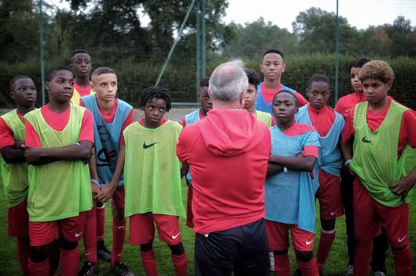 « Une chance sur un million » de devenir footballeur professionnel, doc “Infrarouge” sur France 2