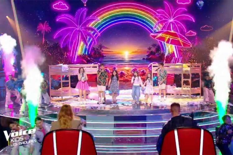 Replay "The Voice Kids" : Julie, Juliette, Joy, Ange, Mina, Francescu et Ange chantent les vacances (vidéo)