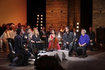 "Le Grand Echiquier" spécial Arménie sur France 2 jeudi 31 août 2023, les invités de Claire Chazal