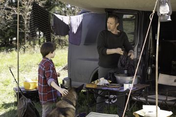 &quot;Le voyageur&quot; : deux épisodes à revoir sur France 3 samedi 24 mai 2025 (vidéo)
