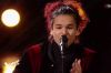 Replay “The Voice” : Arezki chante « La valse à mille temps » de Jacques Brel (vidéo)