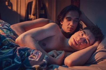 "It's a sin" : mini-série inédite diffusée sur France 2 lundi 18 mars 2024 à l'occasion du Sidaction - Vidéo