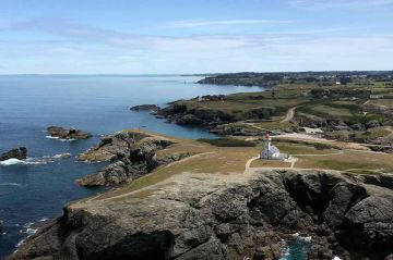 « Belle île, à la croisée des temps » portrait intime de l&#039;île et de ses habitants sur France 3 lundi 24 juin 2024