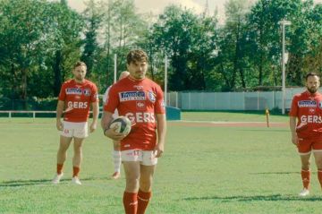 "Premières danses : Antoine Dupont, des copains et un ballon" sur France 2 jeudi 21 septembre 2023 - Vidéo