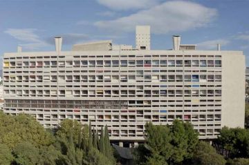 “Maisons et hôtels de légende” : La Cité radieuse de Marseille, dimanche 4 décembre 2022 sur France 2