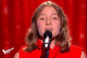 Replay “The Voice Kids” : Loghane chante « Voilà » de Barbara Pravi (vidéo)