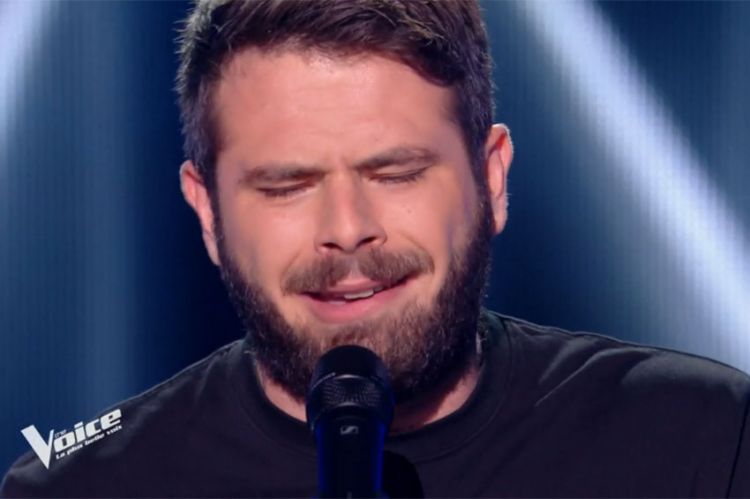 "The Voice" : Stolt chante "It's a man's man's man's world" de James Brown - Vidéo