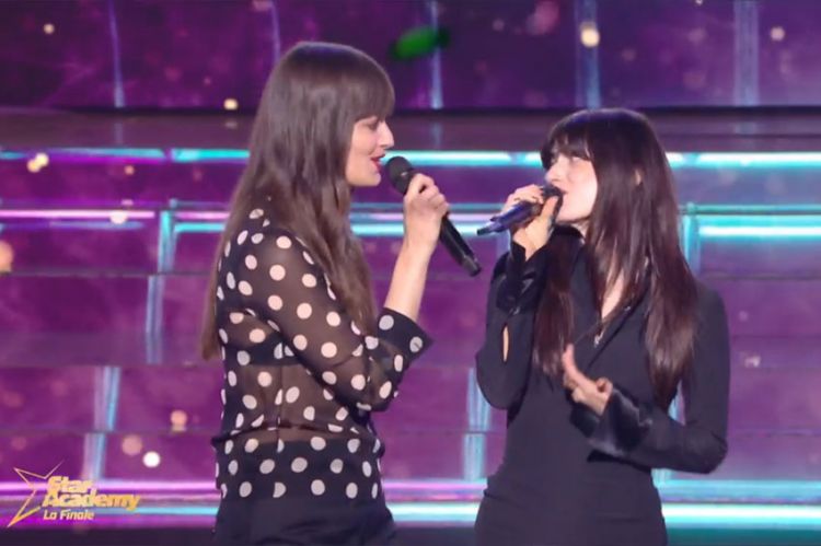 Replay "Star Academy" : Les 15 élèves chantent "Vos Voix" un titre écrit pour eux par Clara Luciani (vidéo)