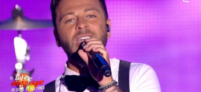 Replay “Fête de la Musique” : Christophe Maé chante « C&#039;est ma terre » &amp; « Charly » (vidéo)