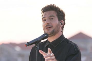Amir élu &quot;Chanson de l&#039;année 2023&quot; sur TF1 avec son titre « Ce soir » - Vidéo