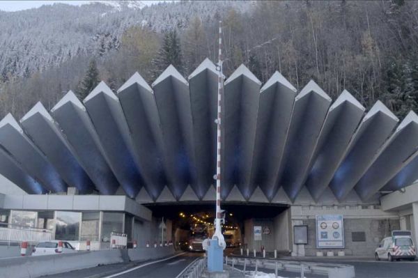 &quot;Tunnel du Mont-Blanc, les leçons de l&#039;incendie&quot; lundi 20 mars 2023 sur France 3