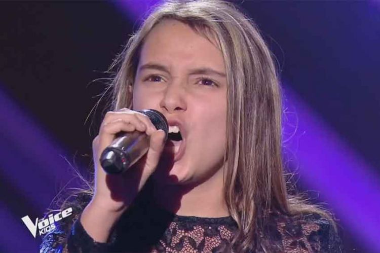 Replay “The Voice Kids” : Camille chante « Le blues du businessman » de Starmania (vidéo)