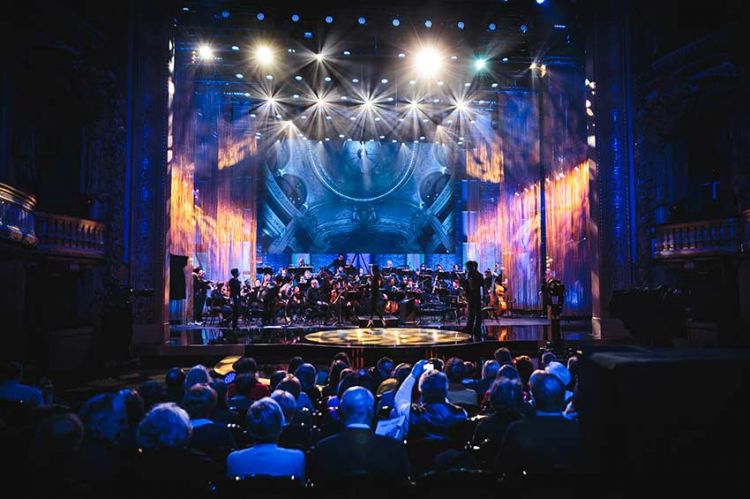 Fauteuils d'orchestre à l'Opéra-Comique le 14 juin 2024 sur France 5, les invités d'Anne Sinclair
