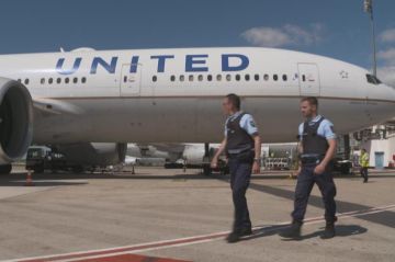 "Reportages découverte" : « Roissy côté coulisses » sur TF1 samedi 26 août 2023 - Vidéo