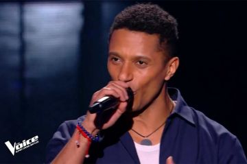 &quot;The Voice&quot; : David Dax chante « Vivre pour le meilleur » de Johnny Hallyday - Vidéo