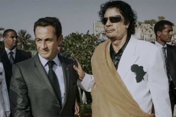 &quot;Affaires sensibles&quot; « Kadhafi à Paris : la folle visite d&#039;un dictateur » jeudi 18 mai 2023 sur France 2