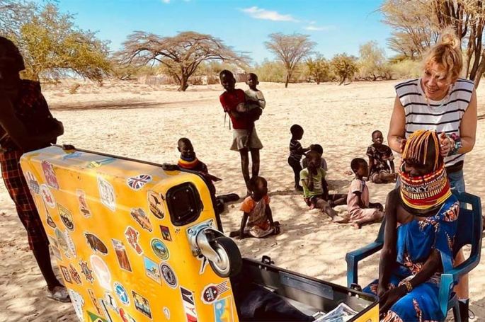 &quot;Ambre coiffure, le salon voyageur&quot; au Kenya et en Corée du Sud sur France 5 mardi 22 août 2023 - Vidéo