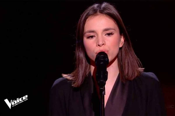 Replay “The Voice” : Pauline chante « Utile » de Julien Clerc (vidéo)