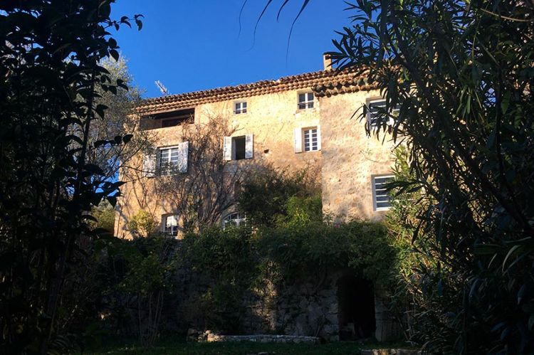 “Une maison, un artiste” : Le moulin de Georges Lautner à découvrir sur France 5 ce 12 juillet