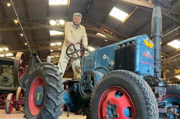 "Vintage Mecanic" : Restauration d'un Tracteur Ursus C45 sur RMC Découverte jeudi 8 juin 2023