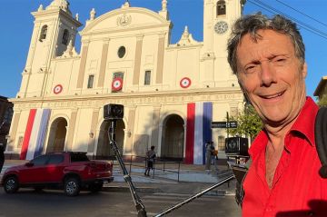 Inédit : &quot;J&#039;irai dormir chez vous&quot; au Paraguay avec Antoine de Maximy vendredi 3 novembre 2023 sur RMC Découverte