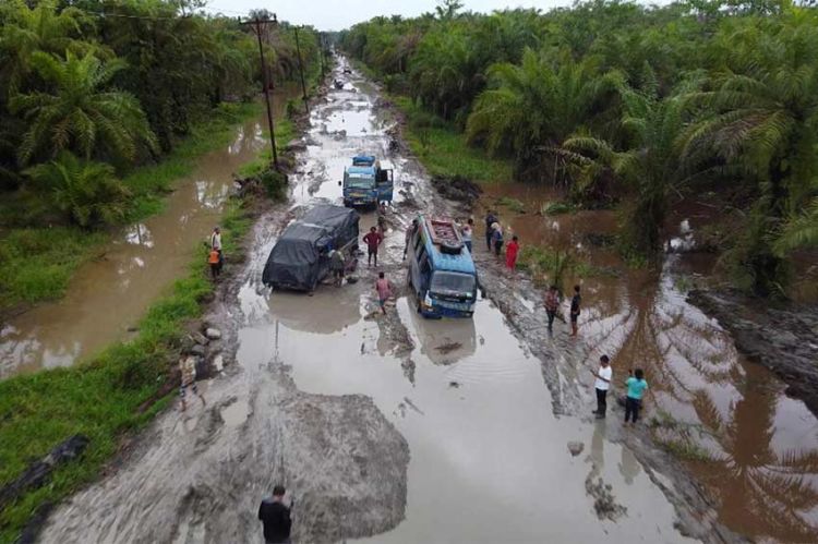 "Les routes de l'impossible" à Sumatra sur France 5 mardi 25 juillet 2023 - Vidéo