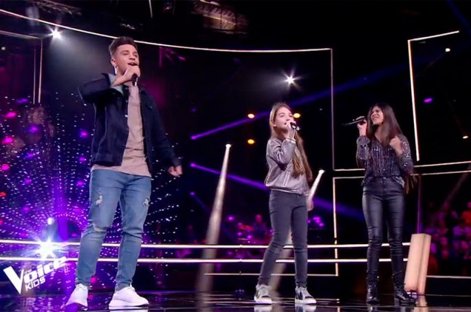 Replay “The Voice Kids” : Alice, Maya & Tchavolo chantent « One Last Time » d’Ariana Grande (vidéo)