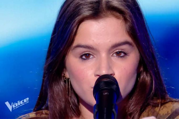 "The Voice" : Carla chante "Je te promets" de Johnny Hallyday - Vidéo