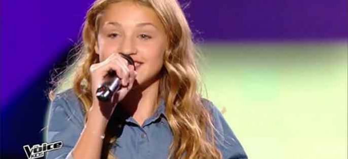 Replay “The Voice Kids” : Lou chante « Carmen » de Stromae en finale (vidéo)