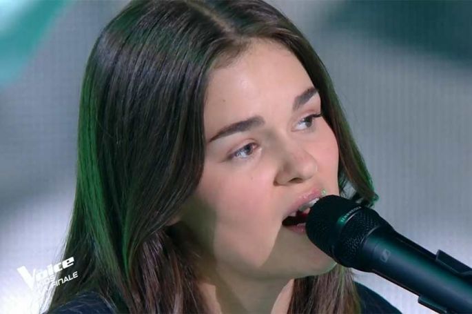 Replay &quot;The Voice Kids&quot; : Lou-Agathe chante &quot;People Help The People&quot; de Birdy - Vidéo