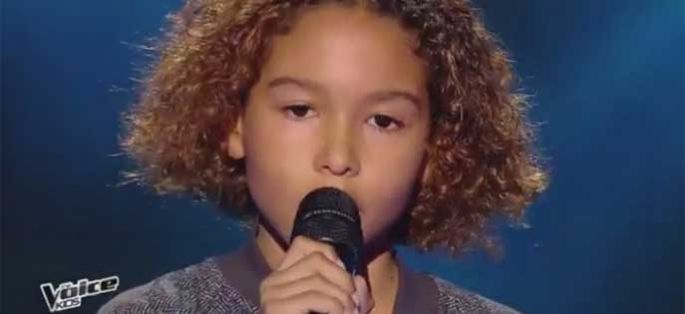 Replay “The Voice Kids” : Dylan chante « Adieu » de Slimane (vidéo)