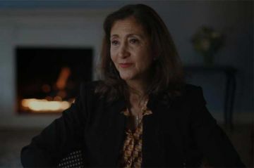 Ingrid Betancourt raconte sa captivité dans « Colombie : la paix confisquée - Parole d&#039;otages » sur France 5 le 14 avril 2024