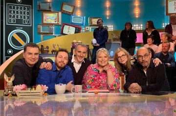 "Les enfants de la télé" dimanche 31 mars 2024 : les invités de Laurence Boccolini sur France 2 - Vidéo